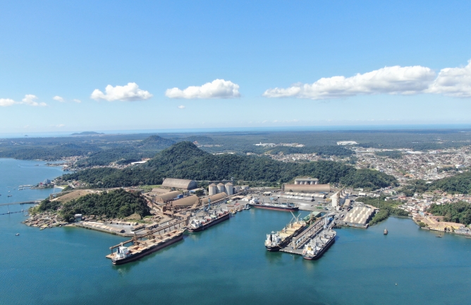 Porto de São Francisco do Sul celebra 70 anos com solenidade e anúncio de obras