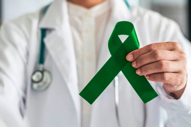 Julho Verde: Especialista alerta sobre cuidados para prevenir c&acirc;ncer de cabe&ccedil;a e pesco&ccedil;o