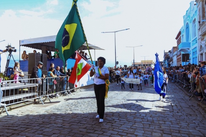 Prefeitura divulga ordem dos desfiles da Semana da P&aacute;tria em S&atilde;o Francisco do Sul