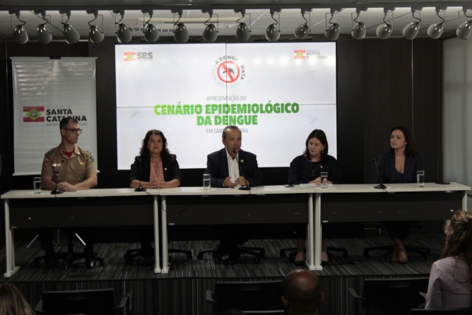 Governo de Santa Catarina divulga panorama epidemiol&oacute;gico da dengue e estrat&eacute;gias para 2024